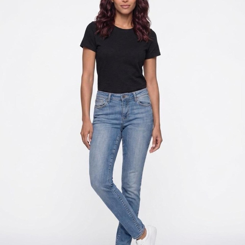 Classic Old Navy blue skinny jeans